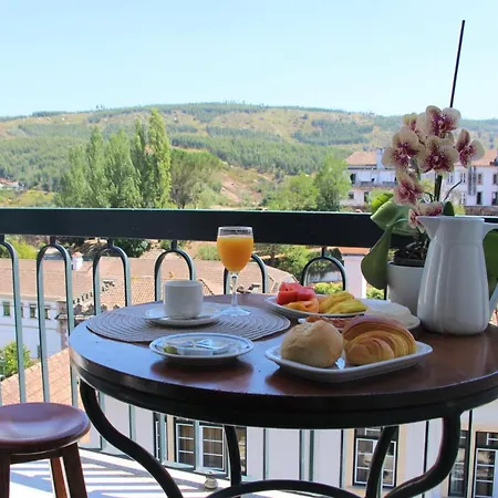 A Moderna - Casa Dos Serpas