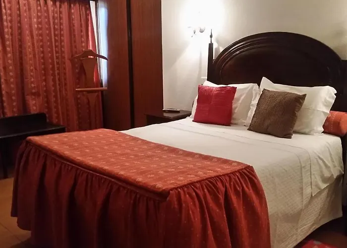 A Moderna - Casa Dos Serpas